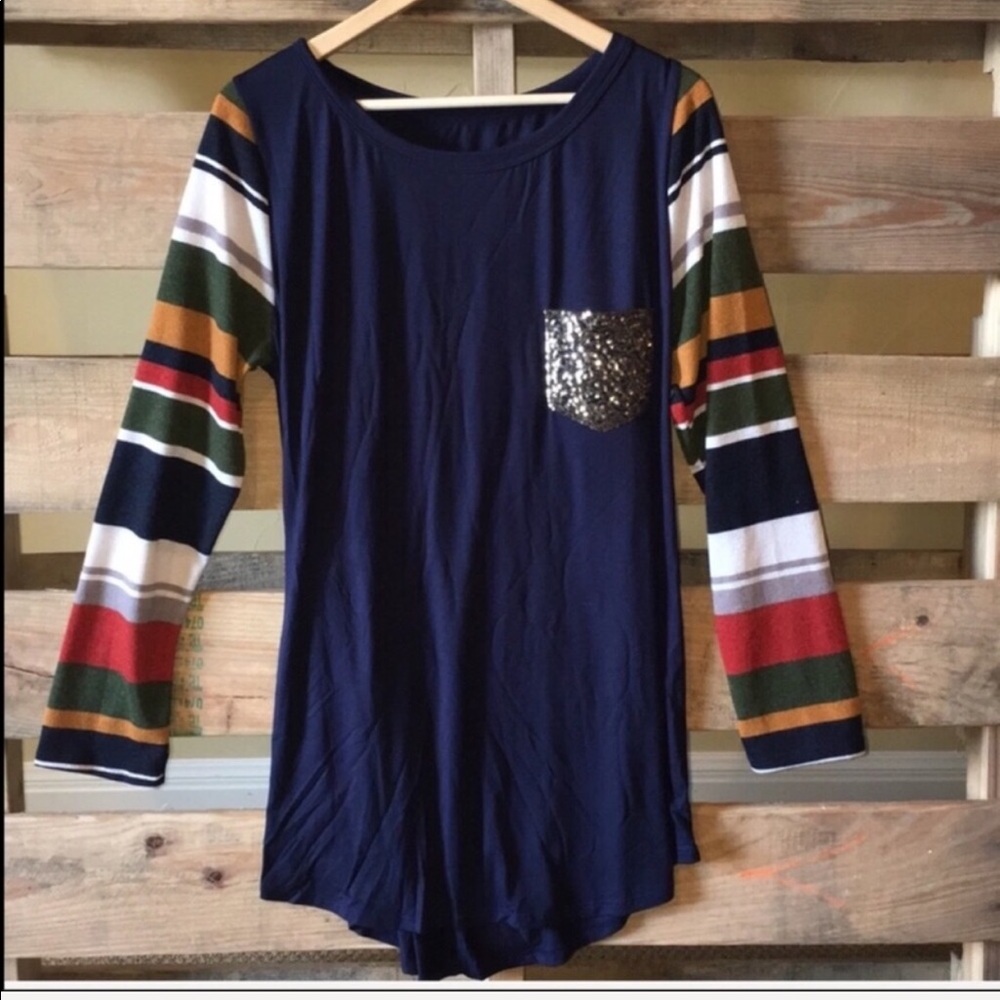 Sequined Pocket Tee - Picture 3 of 4